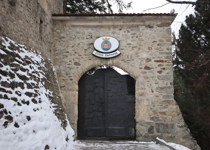 Burg Biedenegg- Schrofenstein By Interhome *